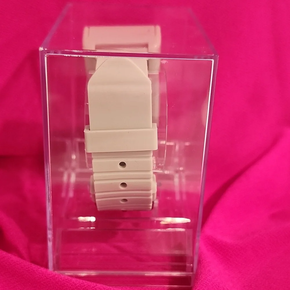 Nintendo Game Boy White Wristwatch - Pink Buttons Vintage Rare